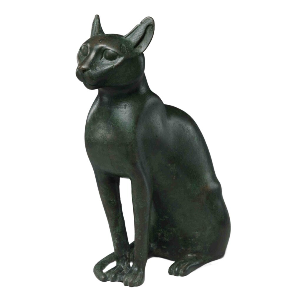 Cat-Statuette-intended-to-contain-a-mummified